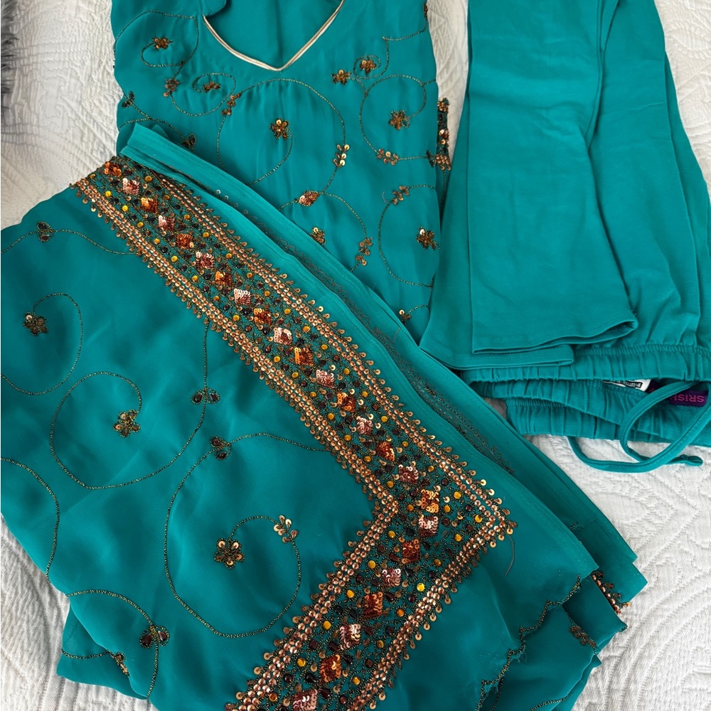 Indian Pakistani Teal Embellished churidar Set